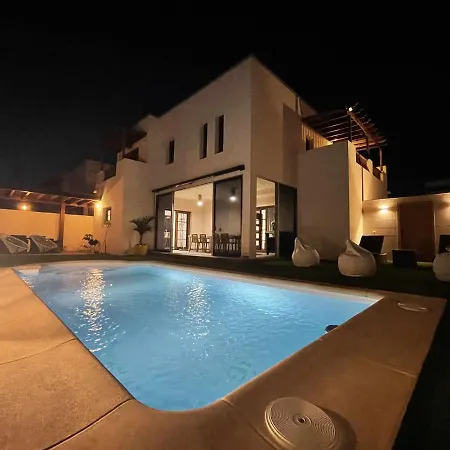 Holyhome Cinema Perfect For Families Costa Teguise