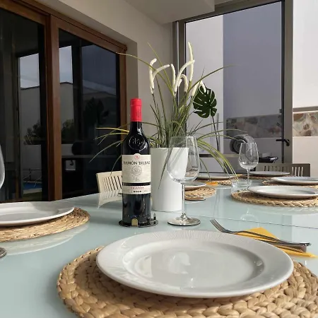 Holyhome Cinema Perfect For Families * 科斯塔特吉塞