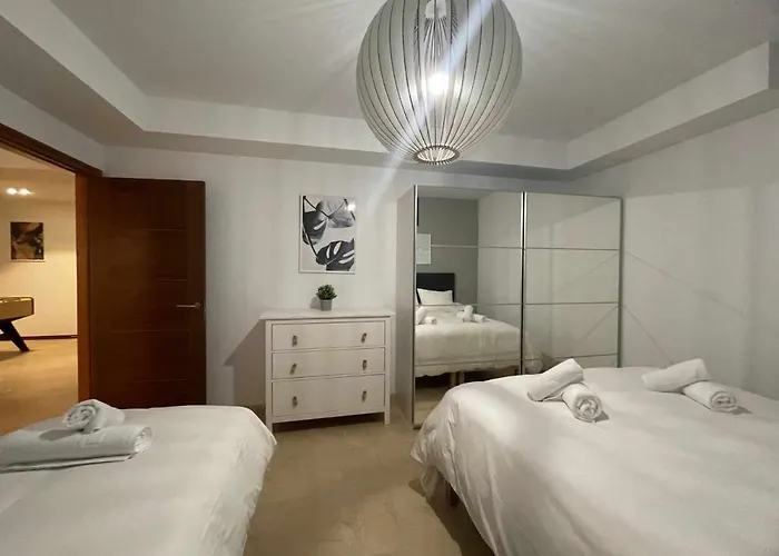 Holyhome Cinema Perfect For Families Willa