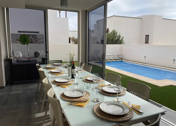 Holyhome Cinema Perfect For Families *