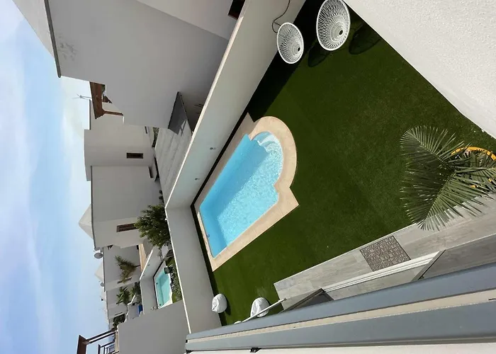 Holyhome Cinema Perfect For Families Willa Costa Teguise